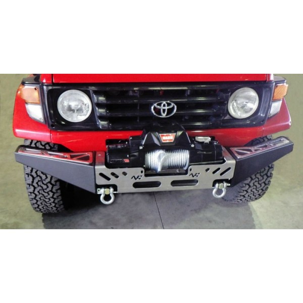 PARACHOQUE DELANTERO N4 CON WINCH HZJ-70 ANT. 2007