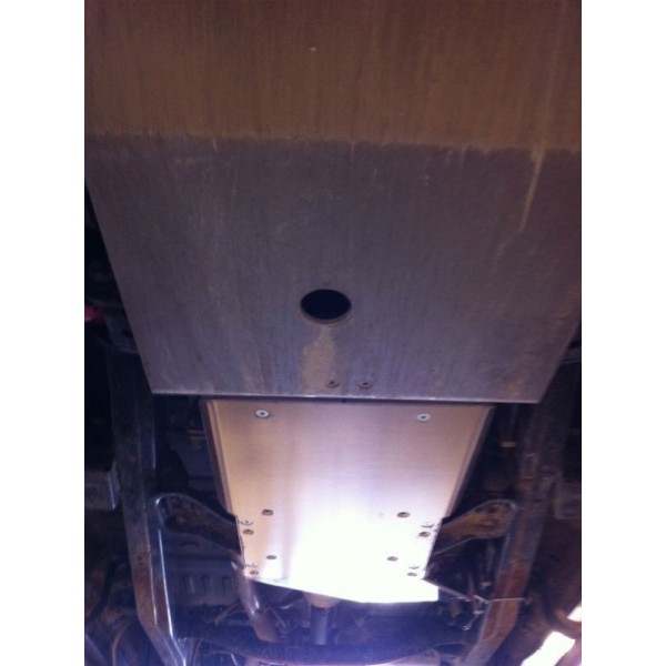 PROTECCION CAJA CAMBIO Y TRANSFER L200