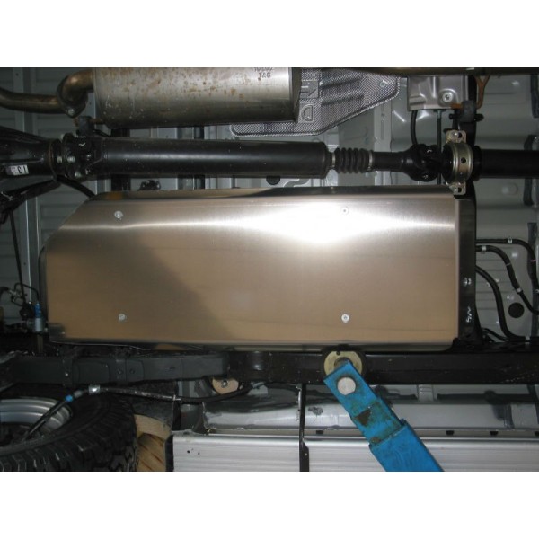 PROTECCION DELANTERA HILUX REVO
