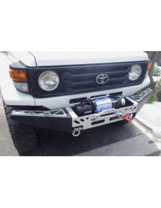 PARACHOQUE DELANTERO N4 CON WINCH HZJ-70 ANT. 2007 2