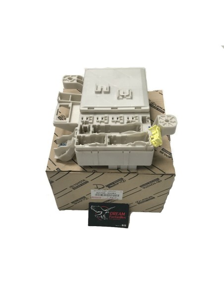 CUADRO FUSIBLES  FJ CRUISER ORIGINAL TOYOTA