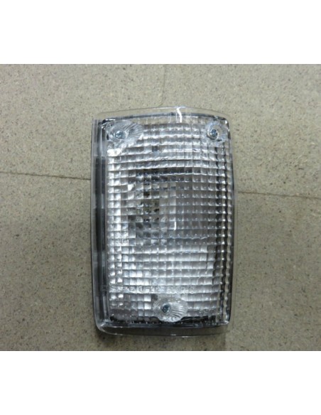 LUZ INTERMITENTE/POSICION DELANTERA DERECHA J6