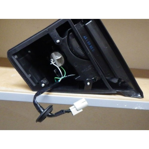 INTERMITENTE DELANTERO DERECHO J7 (NEGRO) (POSTERIOR A 1999)