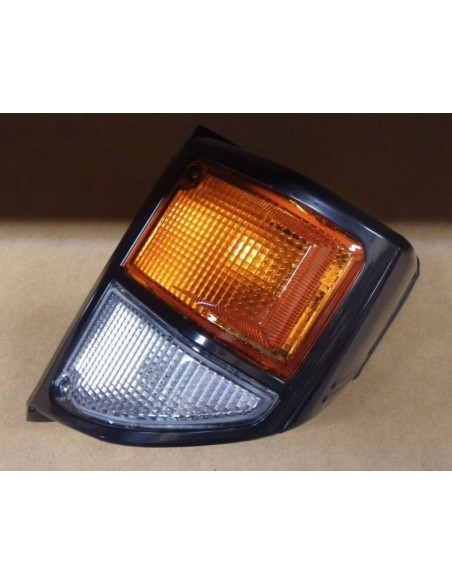 INTERMITENTE DELANTERO DERECHO J7 (NEGRO) (POSTERIOR A 1999)