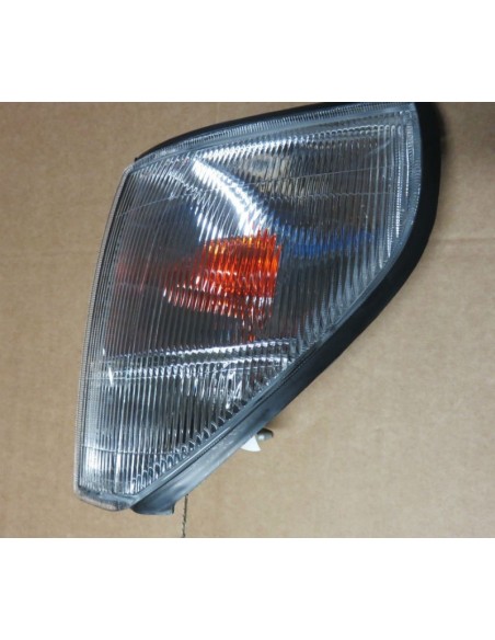 INTERMITENTE DELANTERO IZQUIERDO J9 (HOMOLOGADO) CRISTAL ESTRIADO