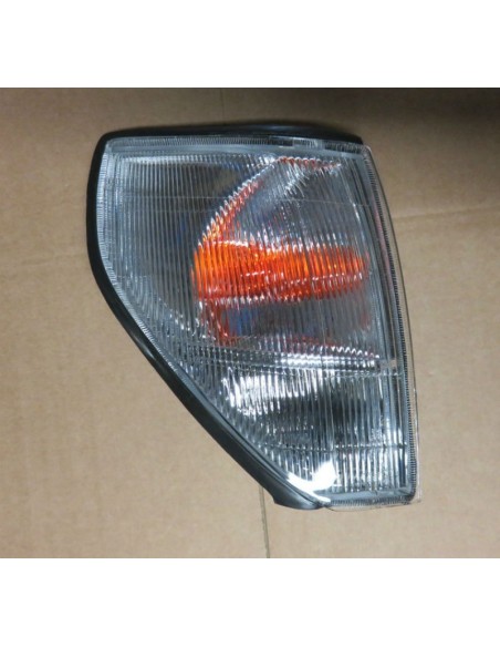 INTERMITENTE DELANTERO DERECHO J9 (HOMOLOGADO) CRISTAL ESTRIADO