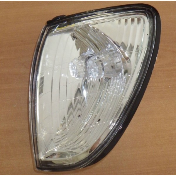 INTERMITENTE DELANTERO IZQUIERDO J10 (HOMOLOGADO)