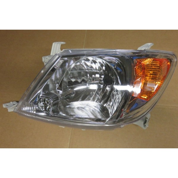 FARO DELANTERO IZQUIERDO HILUX (2005-2008)