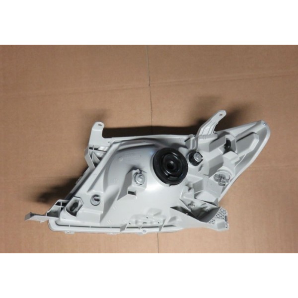 FARO DELANTERO DERECHO HILUX (2005-2008)