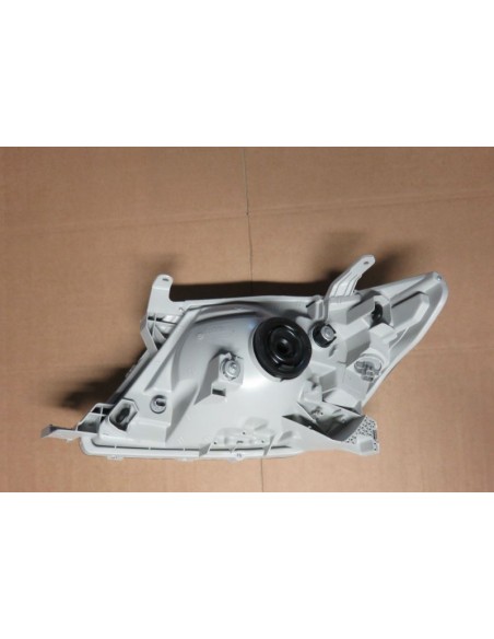 FARO DELANTERO DERECHO HILUX (2005-2008)