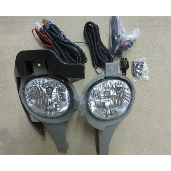 KIT COMPLETO FAROS ANTINIEBLA HILUX (2005-2008)