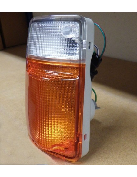 INTERMITENTE IZQUIERDO NISSAN PATROL Y60 (1995-1997)