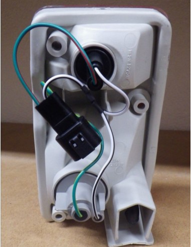 INTERMITENTE IZQUIERDO NISSAN PATROL Y60 (1995-1997)