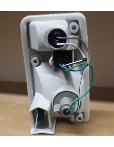 INTERMITENTE DERECHO NISSAN PATROL Y60 (1995-1997)