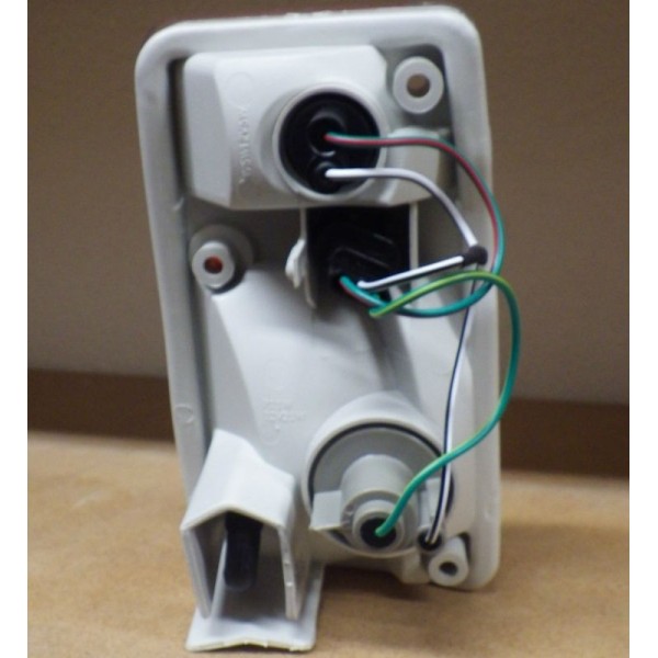 INTERMITENTE DERECHO NISSAN PATROL Y60 (1995-1997)