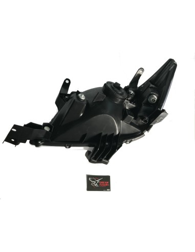 FARO DELANTERO DERECHO HILUX (POSTERIOR A 2012)