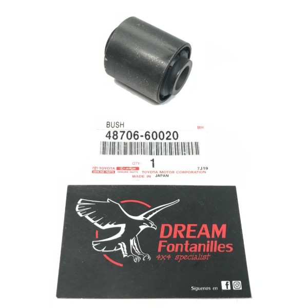 SILENTBLOCK BARRA PANHARD DELANTERA J7 ANT-90 LADO CHASIS ORIGINAL TOYOTA LAND CRUISER