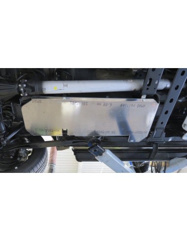 PROTECCION DEPOSITO COMBUSTIBLE NISSAN NAVARA D23