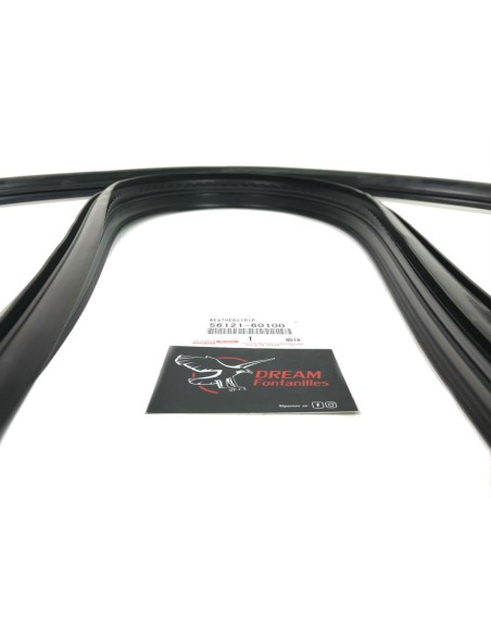 GOMA DELANTERA PARABRISAS J8 ORIGINAL TOYOTA LAND CRUISER