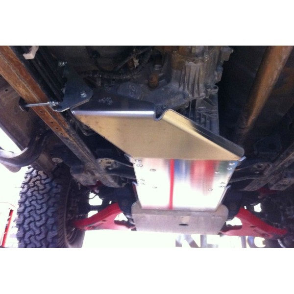 PROTECCION CAJA CAMBIO Y TRANSFER L200