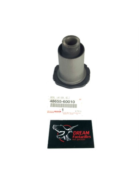 SILENTBLOCK TRIANGULO DELANTERO INFERIOR J-10