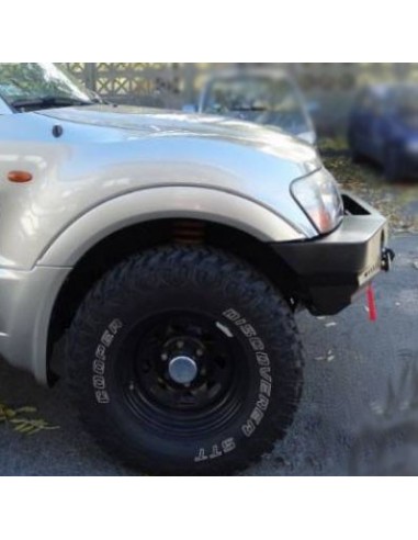 PARACHOQUES DELANTERO ACERO REFORZADO MONTERO V60 MITSUBISHI