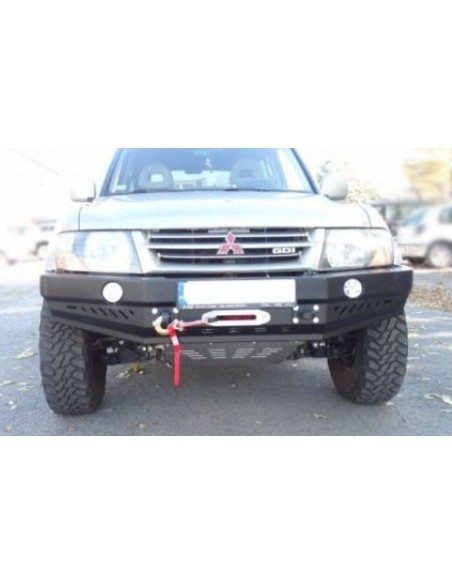 PARACHOQUES DELANTERO ACERO REFORZADO MONTERO V60 MITSUBISHI