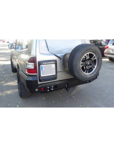 PARACHOQUES TRASERO ACERO REFORZADO MONTERO V60 MITSUBISHI