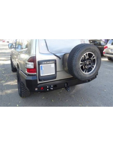 PARACHOQUES TRASERO ACERO REFORZADO MONTERO V60 MITSUBISHI