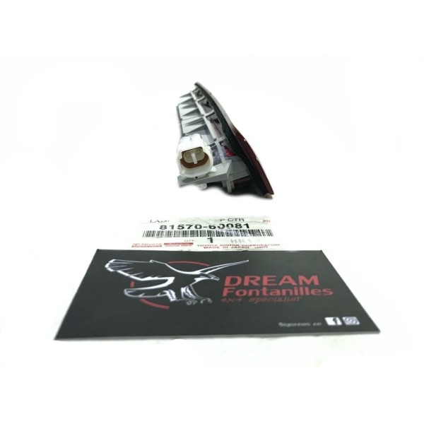 TERCERA LUZ FRENO J12 ORIGINAL TOYOTA LAND CRUISER