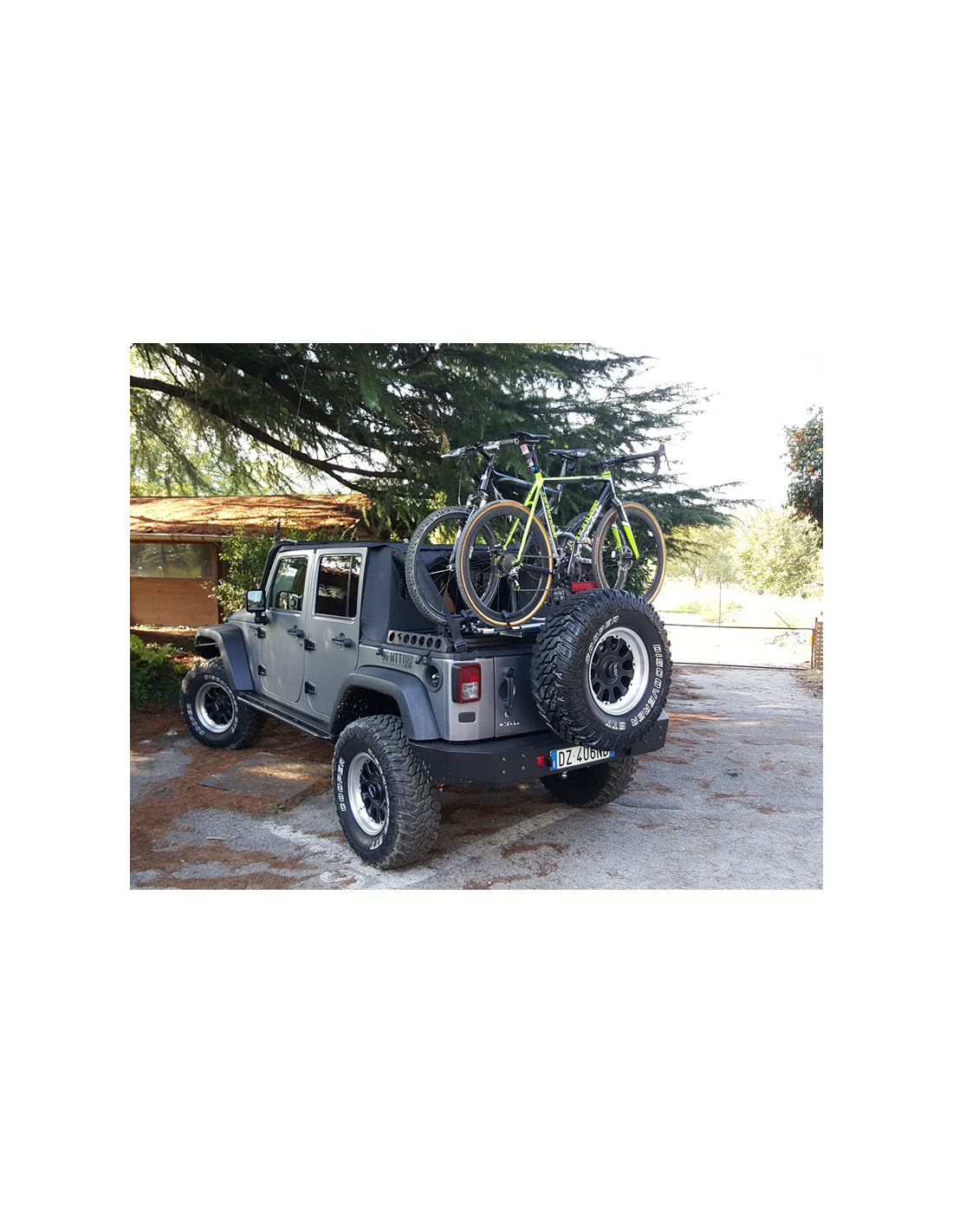 SUNTOP-HALTERUNG ZUM TRANSPORT VON FAHRRDERN MIT DEINEM JEEP WRANGLER JK