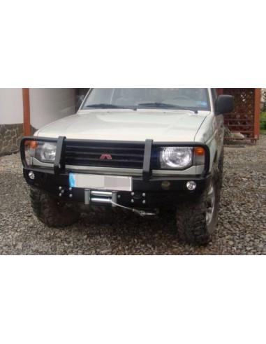 PARACHOQUES DELANTERO ACERO REFORZADO MITSUBISHI MONTERO V20/40 (CON ALETINES)