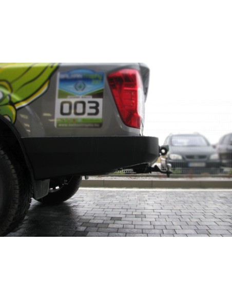 PARACHOQUES TRASERO ACERO REFORZADO (LARGO) NISSAN NAVARA D23