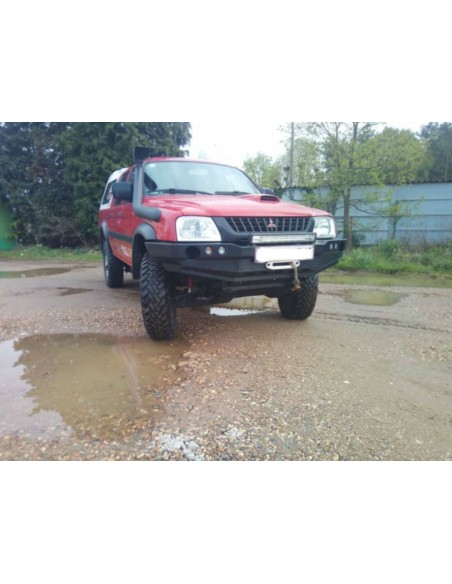 PARACHOQUES DELANTERO ACERO REFORZADO MITSUBISHI L200 (1996-2005)