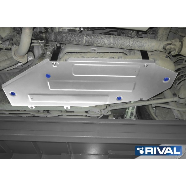 PROTECCIÓN DEPÓSITO COMBUSTIBLE 6 MM TOYOTA LAND CRUISER 200 / V8 J20 RIVAL