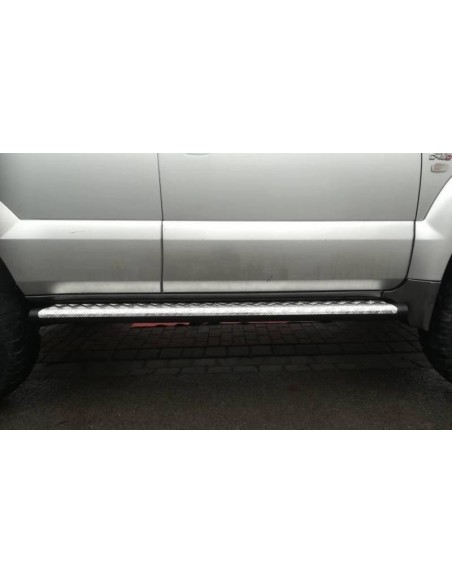 ESTRIBERAS O TALONERAS REFORZADAS  J12 (5 PUERTAS) TOYOTA LAND CRUISER