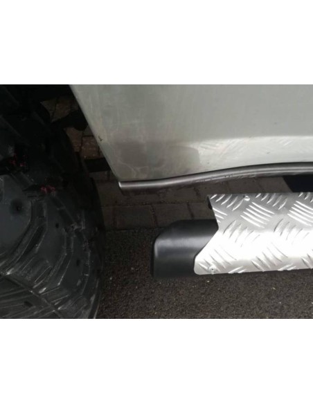 ESTRIBERAS O TALONERAS REFORZADAS  J12 (5 PUERTAS) TOYOTA LAND CRUISER