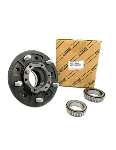 Front hub for Toyota Land Cruiser J10 -...