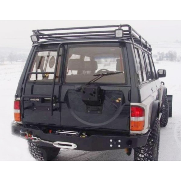 Long ladder for rear door of Nissan Patrol Y60...