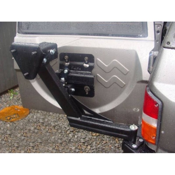 Supporto ruota posteriore destro Nissan Patrol...