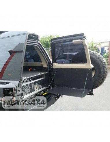 LONG TABLE REAR RIGHT DOOR Y61 NISSAN PATROL...