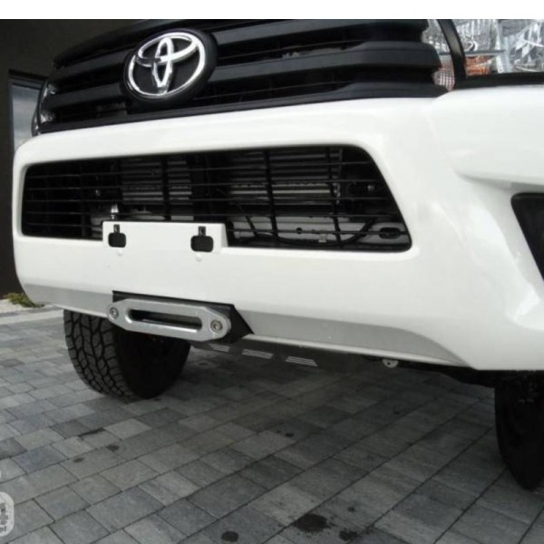 Suporte de guincho reforçado Toyota Hilux Revo...