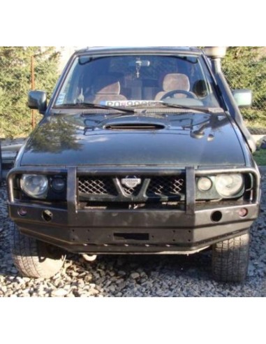 Bullbar desmontable parachoques Fabryka Nissan Terrano II (1996-2000) - Fabryka 4x4