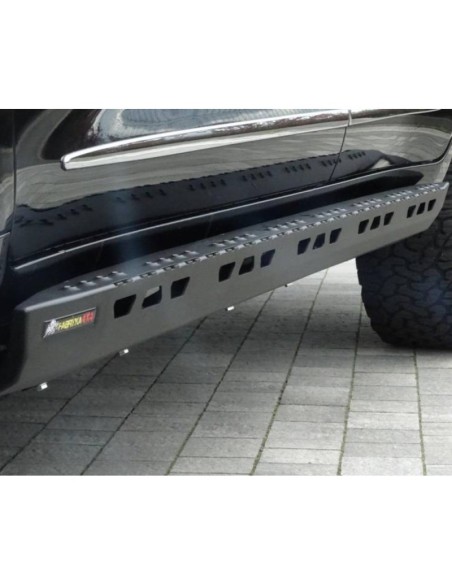 Reinforced side steps or rocker panels for the Toyota Land Cruiser J20 - Fabryka 4x4