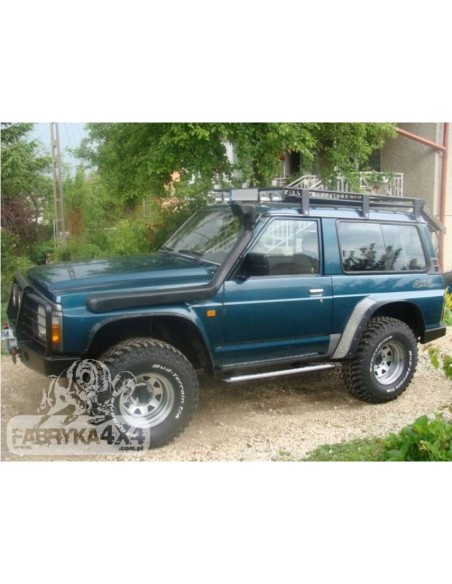 Baca africana con rejilla Nissan Patrol Y60 (3 puertas) - Fabryka 4x4