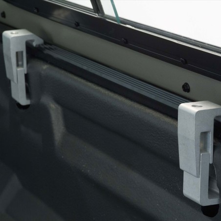 Hardtop Reforzado Commercial en ABS sin Ventanas para Toyota Hilux Revo Doble Cabina (2015 - ) en Imprimación - Aeroklas