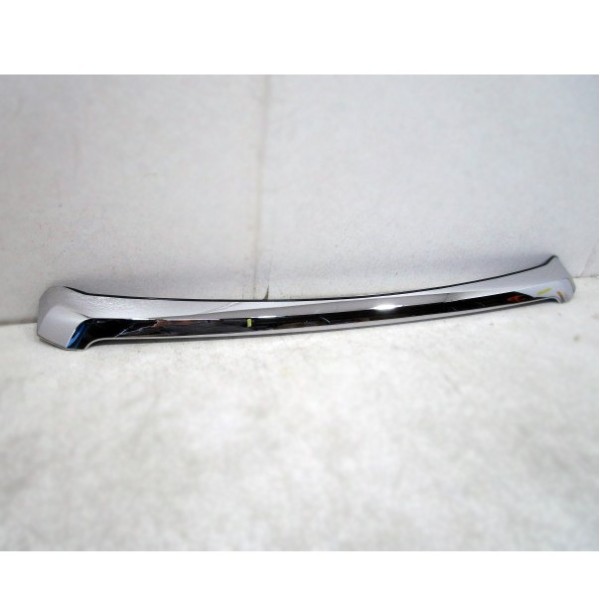 EMBELLECEDOR  CROMADO CAPO J15 ORIGINAL TOYOTA LAND CRUISER
