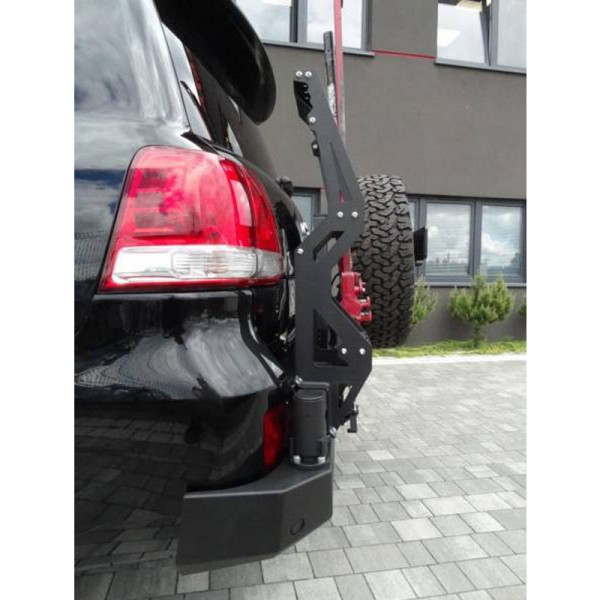 Rear bumper made of reinforced steel Toyota...