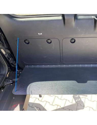 Mesa puerta trasera Toyota Land Cruiser J15...