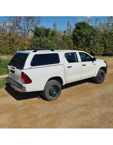 HardTop Reforzado Aeroklas para Toyota Hilux Revo (Doble Cabina) con ventanas correderas - Listo para Personalizar